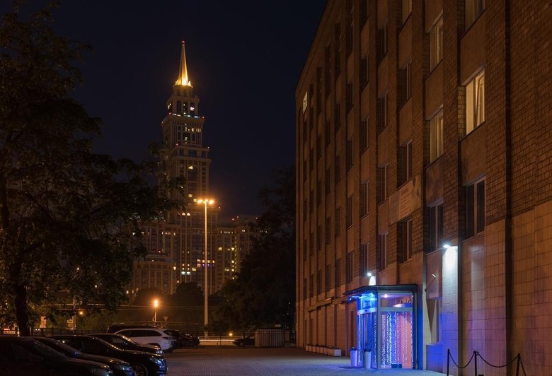 Alliance Avialuxe Hotel