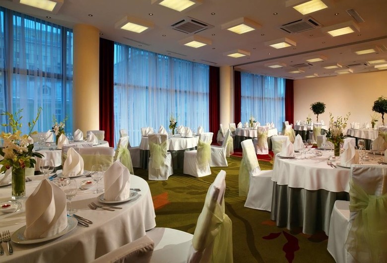 Courtyard By Marriott Moscow Paveletskaya Hotel