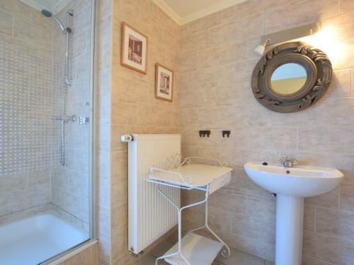 Cosy Holiday Home In Erezee With Barbecue