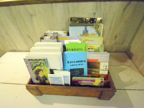 Expansive Holiday Home In Ardennes With Jacuzzi