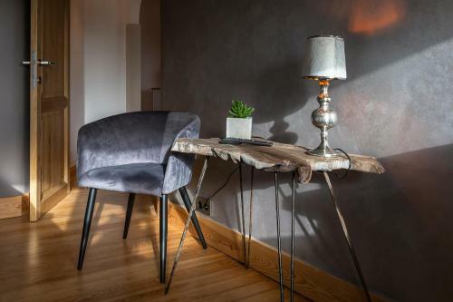 La Villa Des Sources � 500 M�tres Du Circuit