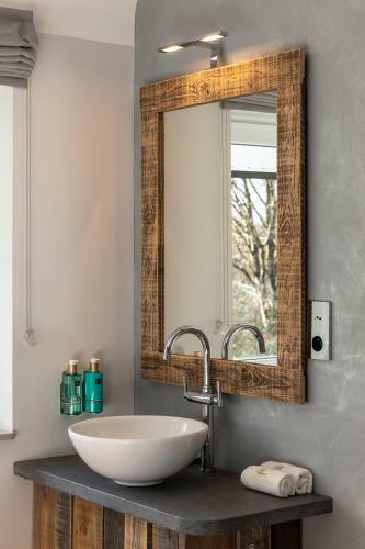 La Villa Des Sources � 500 M�tres Du Circuit