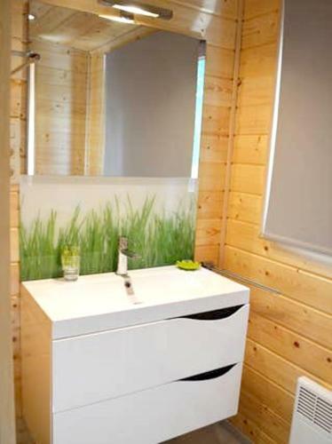 House With 2 Bedrooms In Erezee With Enclosed Garden