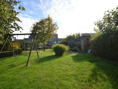 Spacious Holiday Home In Gingelom With Garden