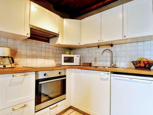 Cozy Holiday Home In Malmedy With Sauna