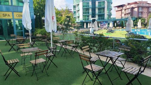 Primorsko Del Sol Apartments