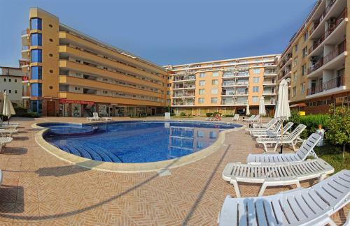 Sunny Day 2 Menada Apartments