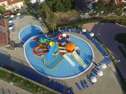 Hotel Nevis Resort & Aqua Park - All Inclusive