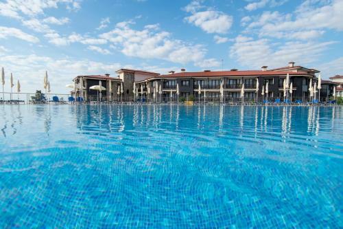 Hotel Nevis Resort & Aqua Park - All Inclusive
