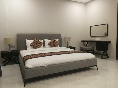 Hotel Infinity Juffair Suites