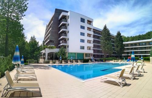 Flamingo Hotel 4*