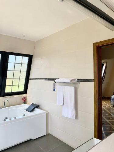 Livingstone Hotel