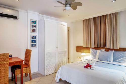 Apartamento Oceanfront Grouper At Den Laman