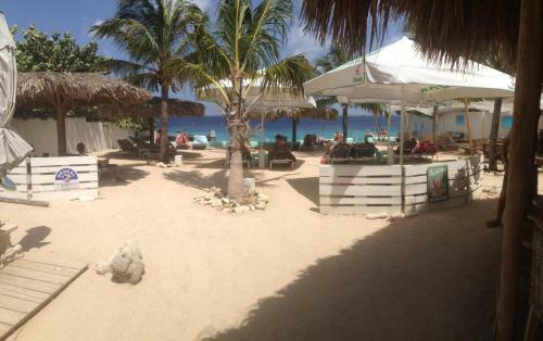 Apartment 1 And 5 In Windsock Beach Resort