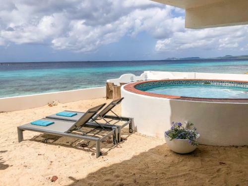 One Ocean Boutique Apartments & Suites Bonaire