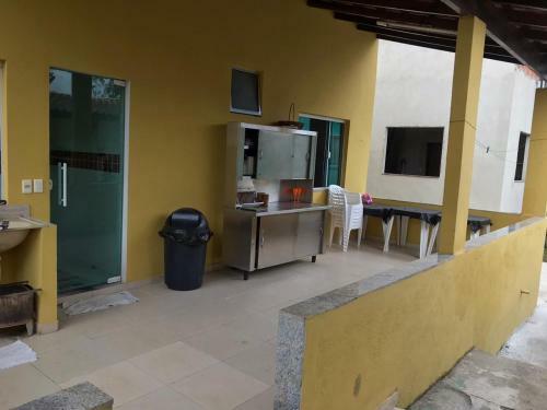 Casa Com 6 Quartos A Beira Mar Em Condom�nio Em Angra Dos Reis.