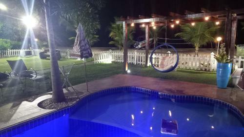 Casa Com 6 Quartos A Beira Mar Em Condom�nio Em Angra Dos Reis.