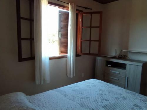 Casa Confort�vel Com Piscina Na Praia de Tucuns