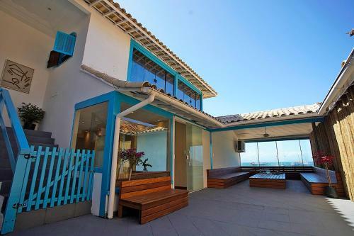 Hostal Sofia's On The Beach