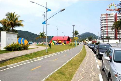Apartamento Lindo Ap Bertioga - Ar Condicionado E Tv A Cabo