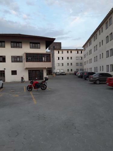 Apartamento Condom�nio Terra de Geliade