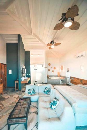 Hostal Pier Beach Club
