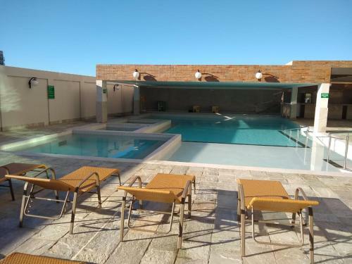 Apartamento Via Caldas Diroma Piazza