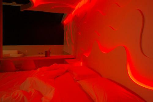 Hotel Tout Motel (Adults Only)