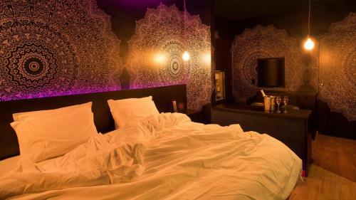 Hotel Tout Motel (Adults Only)
