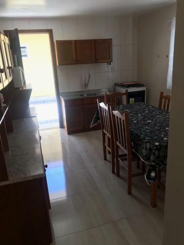 Casa Para 4 Pessoas, Centro Bombinhas