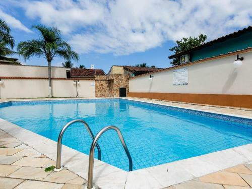 Apartamento Piscina, Ar-condicionado A 200m Da Praia