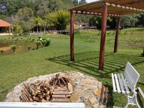 Hostal Pousada Colar de Ouro Chal�s