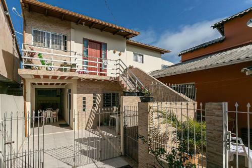 Casa Em P�tio Familiar 2 Qtos