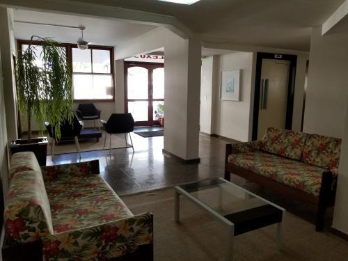 Apartamento Lexus Residence Apto 104