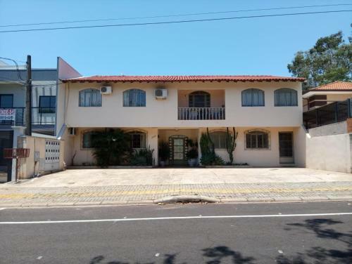 Jav� Hostel