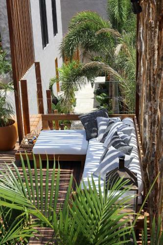 Makena Hotel