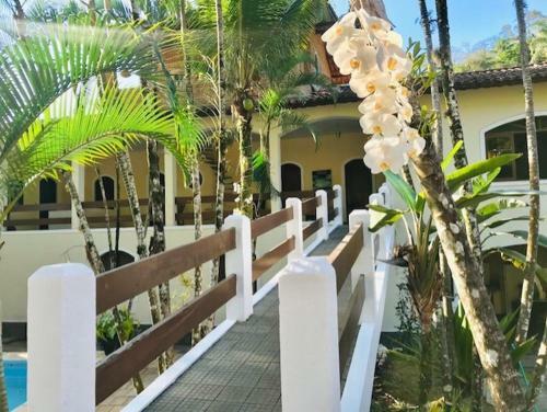 Hostal Chal�s Ilha Beach