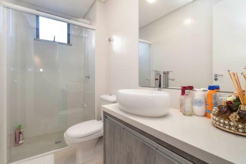 Aluguel Apartamento 2 Quartos Sendo 1 Su�te Itapema/sc
