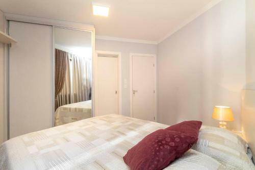 Aluguel Apartamento 2 Quartos Sendo 1 Su�te Itapema/sc
