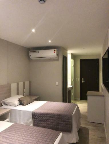 Jandira Premi�r Hotel