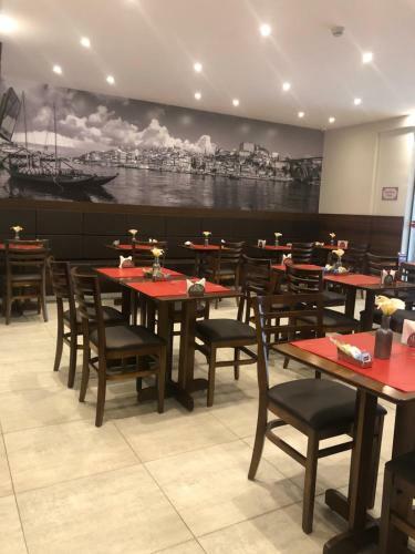 Jandira Premi�r Hotel