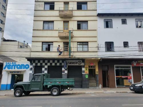 Hotel Hostel Paris Lages