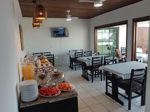 Hostal Pousada Praia Mongagu�