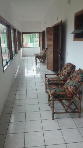 Hostal Pousada Praia Mongagu�