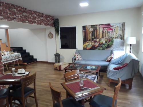 Al Di L� Del Sogno B&B