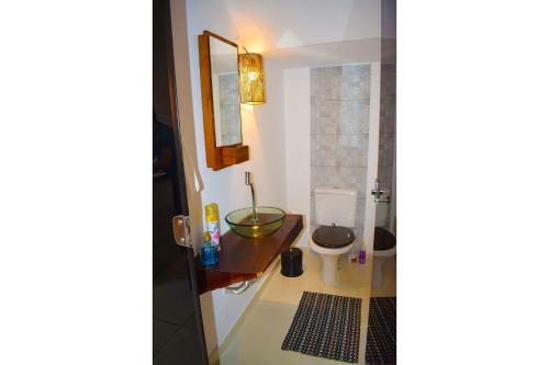 Apartamento Novo, Completo E Com �tima Localiza��o