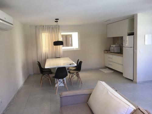 Aconchegante Duplex Com Duas Su�tes Em Pipa Por Carpediem