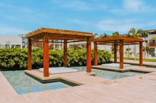 Apartamento Qavi - �le de Pipa - Flat Com Piscina Privativa #105a