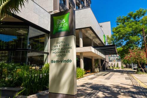 Hotel Ibis Styles Poa Moinhos