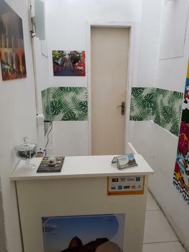 Hostal Simple Single Room Botafogo, Copacabana Beach